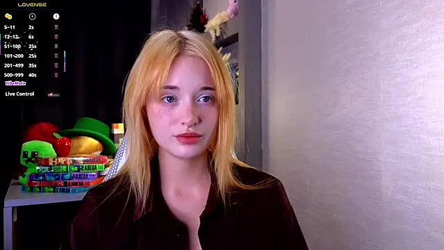 Snapshot of Hisoka_akerley chatting on 09-26-25, 05:17 Hisoka akerley online show from 09-26-25, 05:17