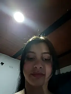 CHLOE ISABELL online show from 11-15-25, 03:48