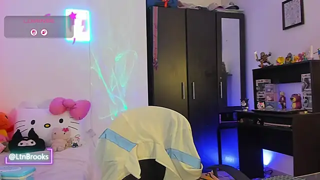 Annaa Brooks online show from 11-09-25, 02:26