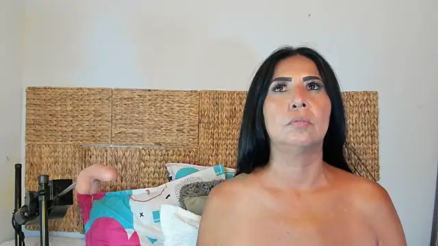 Snapshot of Jackiehmilf52 chatting on 05-15-26, 02:51 Jackiehmilf52 online show from 05-15-26, 02:51