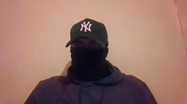 Snapshot of el_muchacho16 chatting on 03-06-25, 06:52 el muchacho16 online show from 03-06-25, 06:52