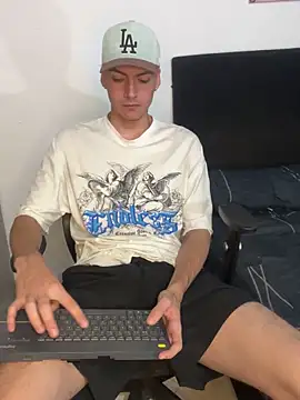 Snapshot of jacknoriz chatting on 02-18-25, 02:27 jacknoriz online show from 02-18-25, 02:27