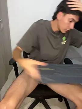 Snapshot of jacknoriz chatting on 03-06-25, 04:41 jacknoriz online show from 03-06-25, 04:41