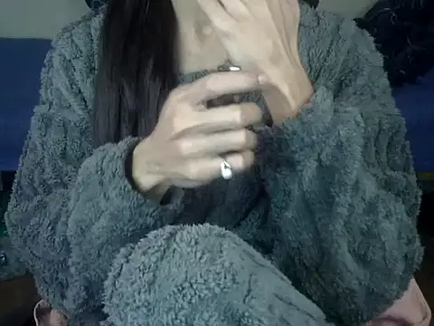 YourCDBitch online show from 12-21-25, 12:07