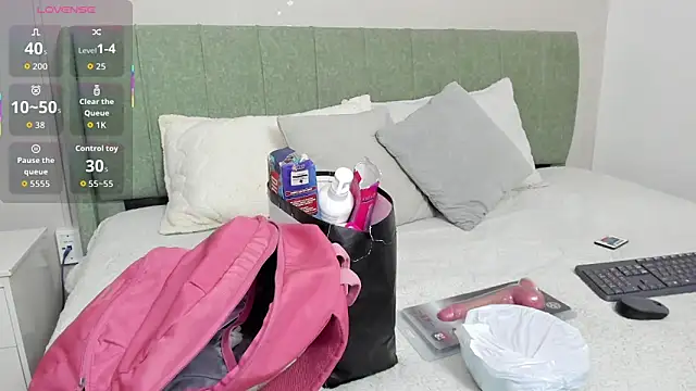 elizabeth 20 online show from 11-01-25, 07:05