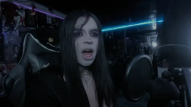 Snapshot of rotten_dreams chatting on 02-24-25, 04:58 rotten dreams online show from 02-24-25, 04:58