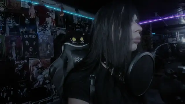 Snapshot of rotten_dreams chatting on 02-26-25, 11:37 rotten dreams online show from 02-26-25, 11:37