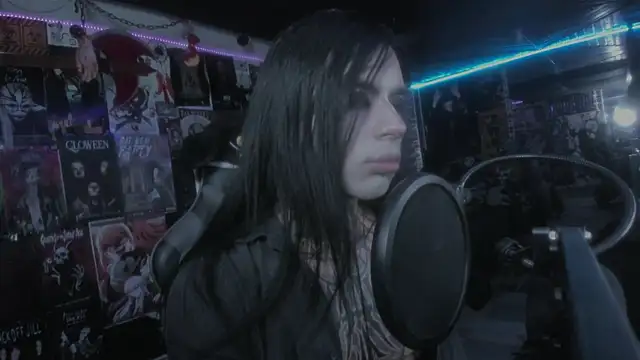 Snapshot of rotten_dreams chatting on 03-07-25, 06:11 rotten dreams online show from 03-07-25, 06:11