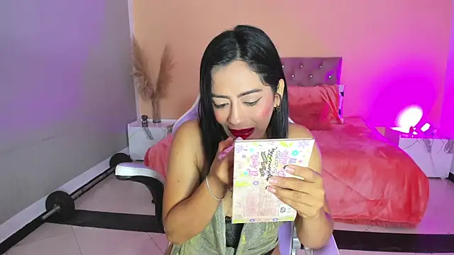 cristal crossfitx online show from 12-04-25, 10:24