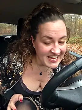 justtess online show from 11-14-25, 12:26