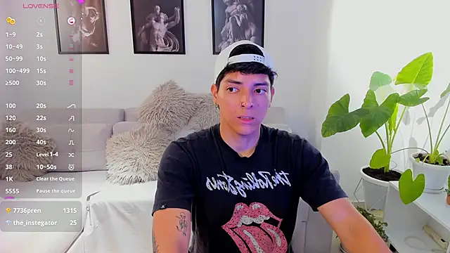 Snapshot of _JacobMiller__ chatting on 02-26-25, 12:27 JacobMiller online show from 02-26-25, 12:27