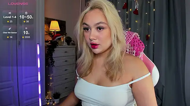  Loneve   online show from 02-19-26, 03:52