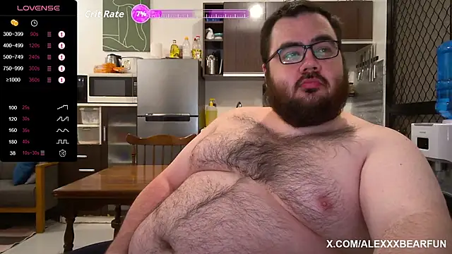 Snapshot of alexxxbear chatting on 10-22-25, 09:14 alexxxbear online show from 10-22-25, 09:14