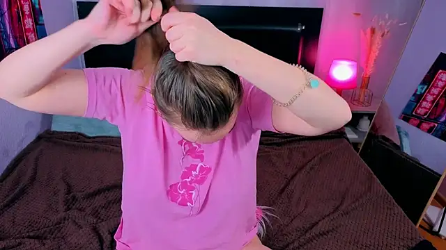 Lika 0ne online show from 01-14-26, 05:35