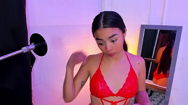 lanna brunette online show from 05-07-26, 01:38