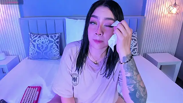 isolari  online show from 03-09-25, 04:49