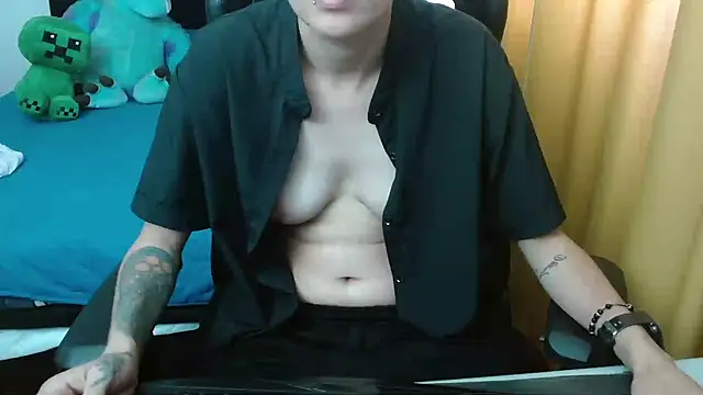Snapshot of duo_peludoo chatting on 05-08-26, 05:18 duo peludoo online show from 05-08-26, 05:18