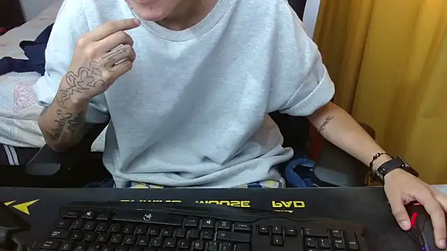 duo peludoo online show from 07-10-26, 04:42