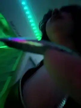 Scarlett-LS online show from 01-15-26, 01:43