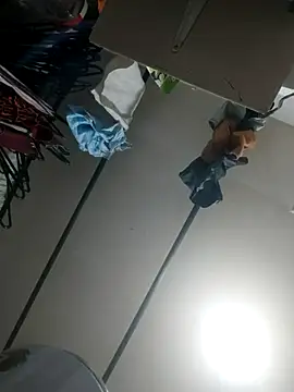 Snapshot of nikki_grey chatting on 11-03-25, 06:14 nikki grey online show from 11-03-25, 06:14