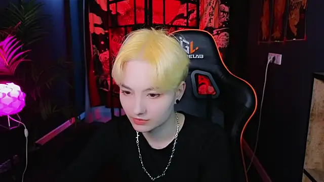 Akemi Sora  online show from 03-07-25, 02:45