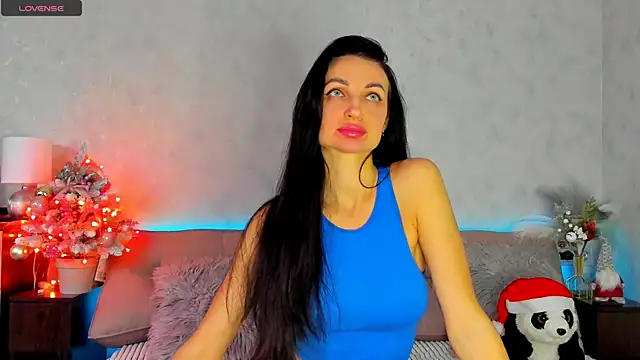 Tina Mart online show from 12-16-25, 11:15