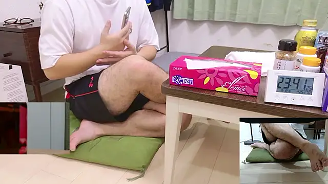 YARASERO-kun online show from 09-18-25, 02:41