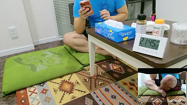 YARASERO-kun online show from 10-07-25, 12:46