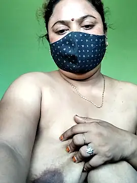 Snapshot of rani130 chatting on 10-21-25, 01:06 rani130 online show from 10-21-25, 01:06