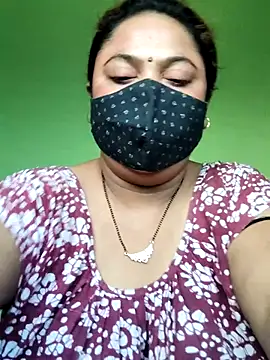 Snapshot of rani130 chatting on 10-24-25, 12:52 rani130 online show from 10-24-25, 12:52