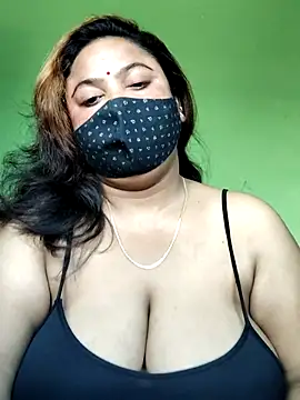 Snapshot of rani130 chatting on 11-10-25, 01:26 rani130 online show from 11-10-25, 01:26