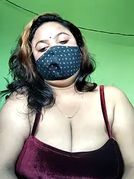 Snapshot of rani130 chatting on 11-11-25, 01:16 rani130 online show from 11-11-25, 01:16