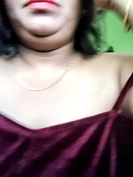 Snapshot of rani130 chatting on 11-21-25, 01:15 rani130 online show from 11-21-25, 01:15