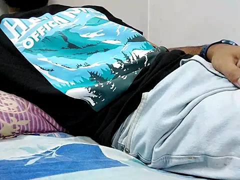 Lustyluckyy online show from 09-30-25, 04:12