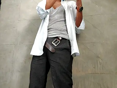 Lustyluckyy online show from 10-11-25, 07:07