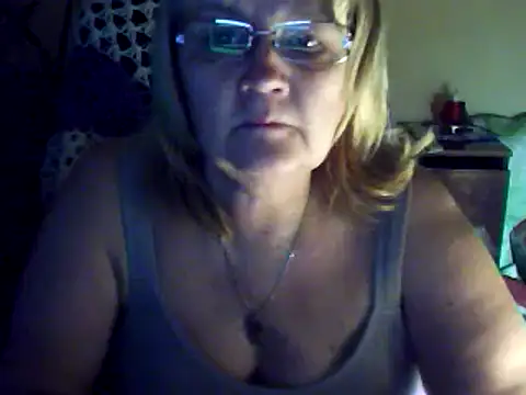 Snapshot of Violet5364 chatting on 03-12-25, 07:59 Violet5364 online show from 03-12-25, 07:59