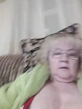 Violet5364 online show from 02-06-26, 09:29