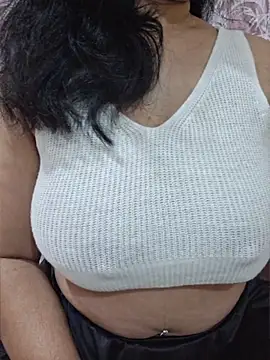 Jassi Does online show from 04-21-26, 08:12