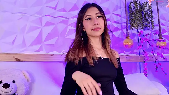 Sopphiaa Payton online show from 11-24-25, 12:49