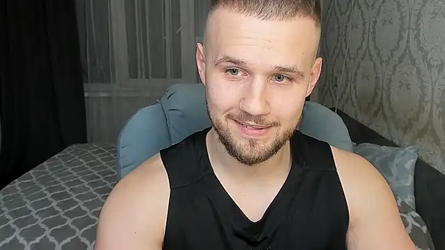 Vladik b online show from 02-15-25, 04:56