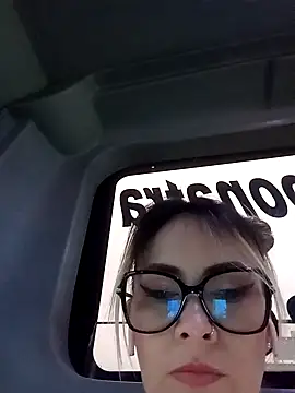 Snapshot of CandieGilson__ chatting on 09-18-25, 11:12 CandieGilson online show from 09-18-25, 11:12