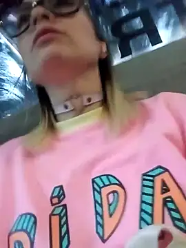 Snapshot of CandieGilson__ chatting on 10-07-25, 10:56 CandieGilson online show from 10-07-25, 10:56