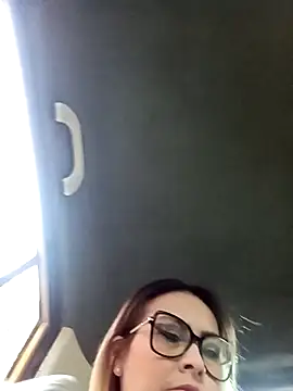 Snapshot of CandieGilson__ chatting on 10-15-25, 11:21 CandieGilson online show from 10-15-25, 11:21