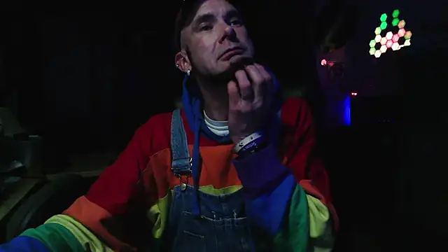 TommyDoggg online show from 02-11-25, 08:37