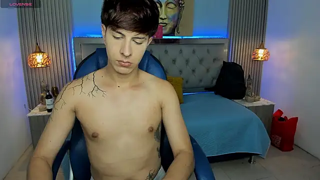 Estiv18  online show from 03-06-26, 03:03