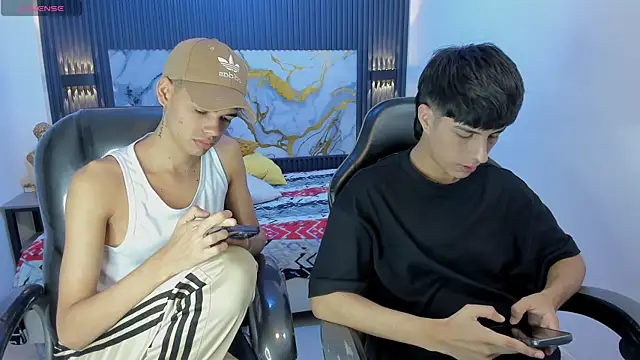 Estiv18  online show from 07-16-26, 03:12