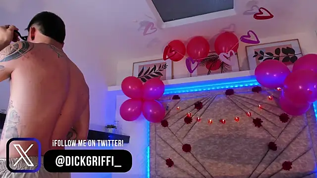 Snapshot of DickGriffith_ chatting on 02-14-25, 11:53 DickGriffith online show from 02-14-25, 11:53