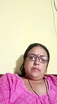 Snapshot of Kiyara8 chatting on 03-04-25, 05:34 Kiyara8 online show from 03-04-25, 05:34