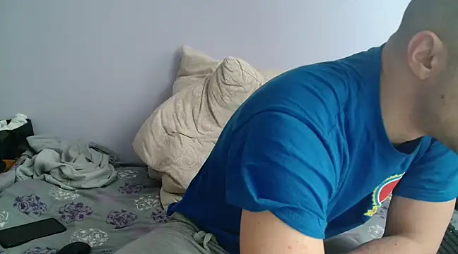 OskarBreno online show from 02-26-25, 01:52