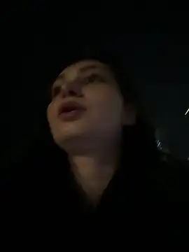 lunalovelee online show from 04-21-26, 02:12